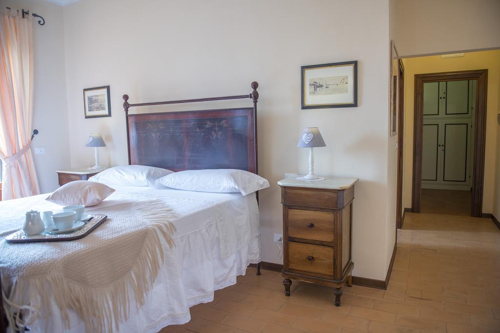 Tenuta Macetona Celle sul Rigo Habitación foto