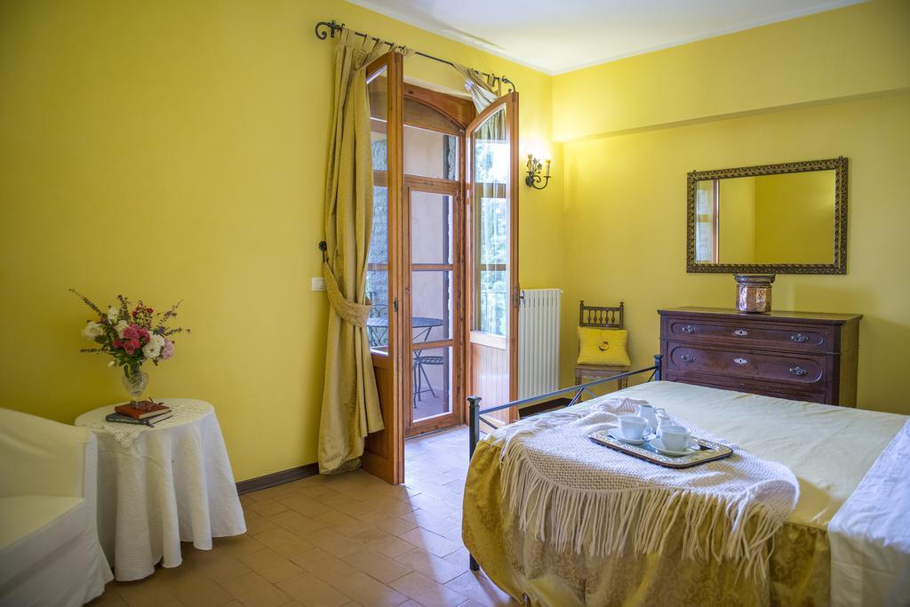 Tenuta Macetona Celle sul Rigo Habitación foto