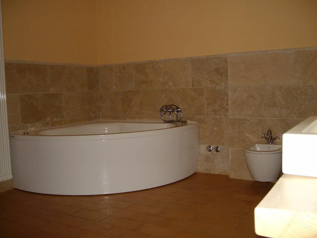 Tenuta Macetona Celle sul Rigo Habitación foto